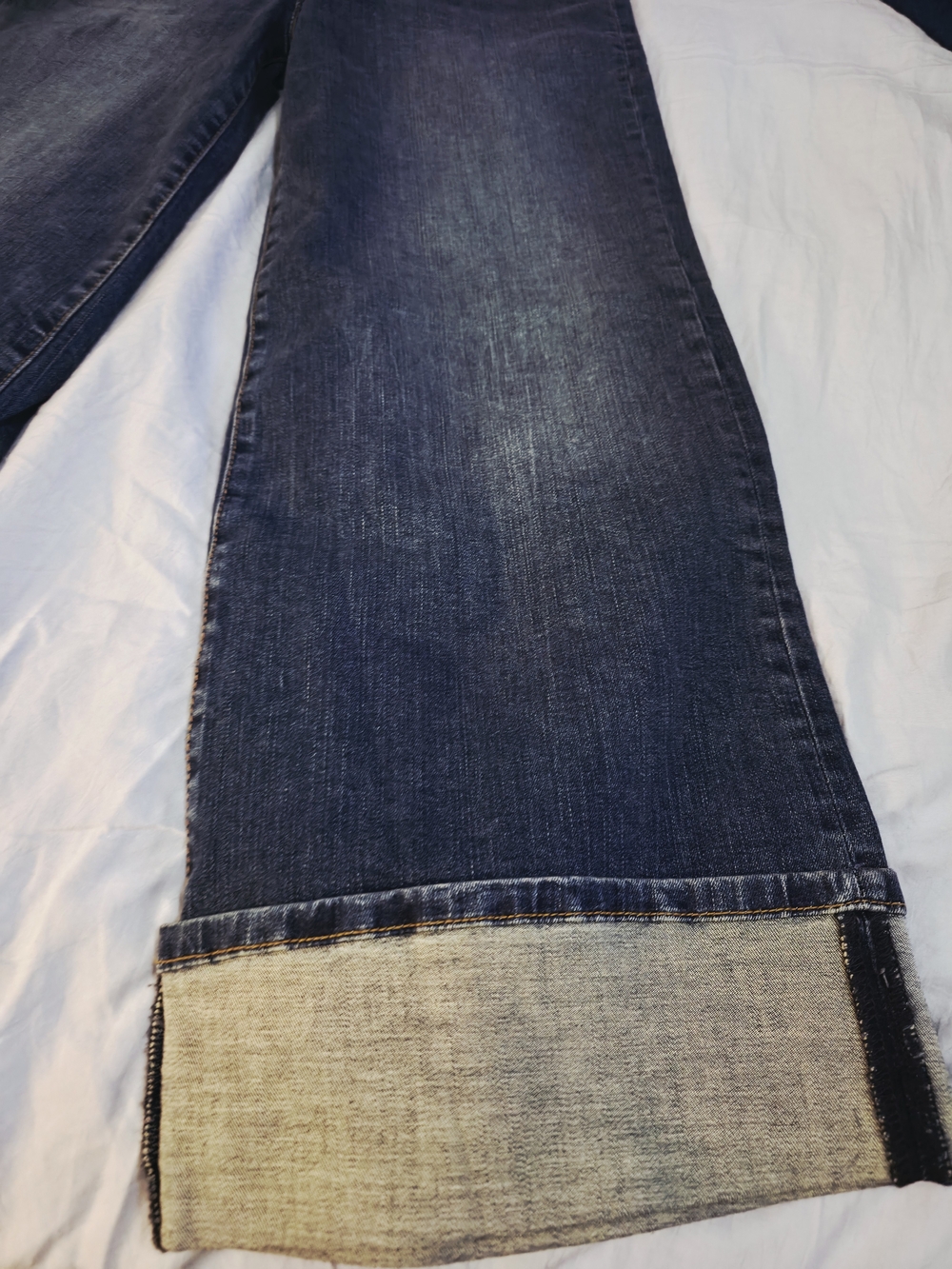 Kut From The Kloth Womens High Rise Wide Leg Cuffed Jeans. Size 2 NWT. - Picture 8 of 14